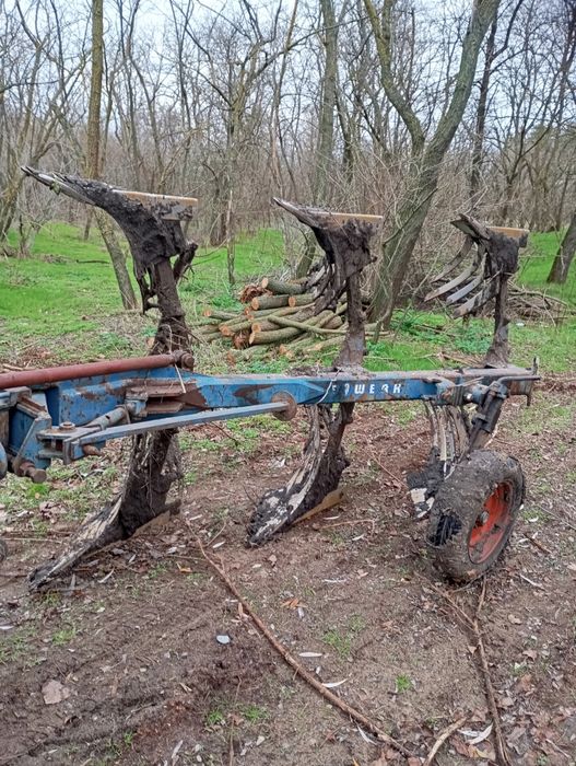 Продам плуг переворотний rabe werk 3+1