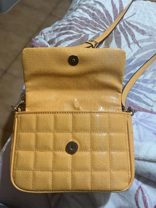 Mala com alsa tiracolo Guess