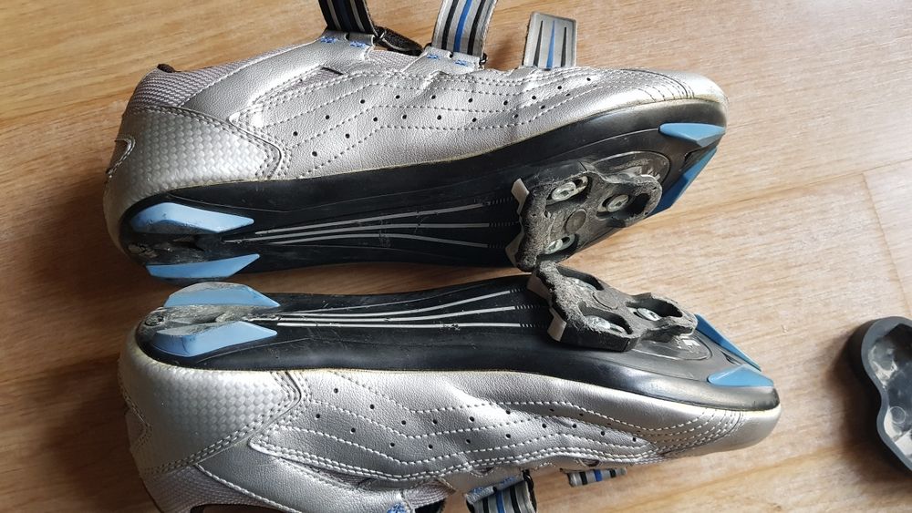 Ténis/Sapatilhas adidas ciclismo para pedais de encaixe N.43