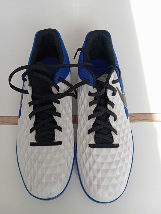 NIKE BUTY HALOWE  męskie tempo legend 8 róż. 44.6