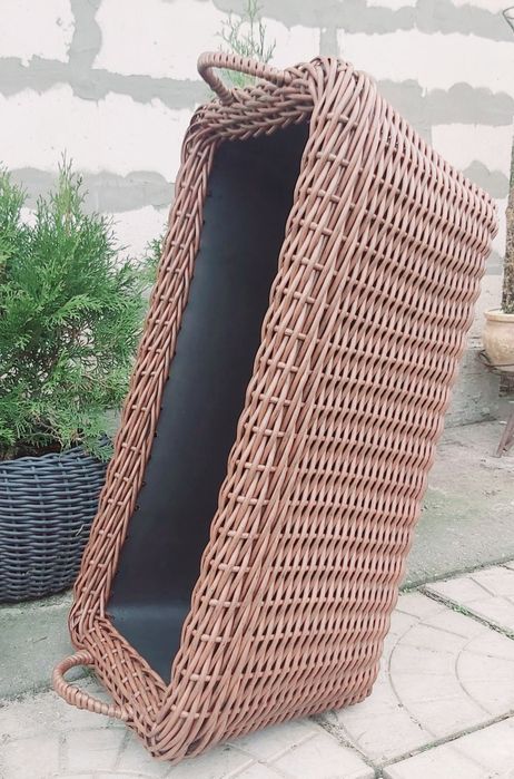 Кашпо з ротангу  ручної роботи