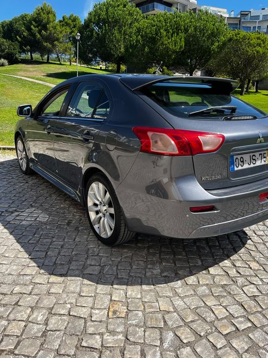 Mitsubishi Lancer 2.0   140cv