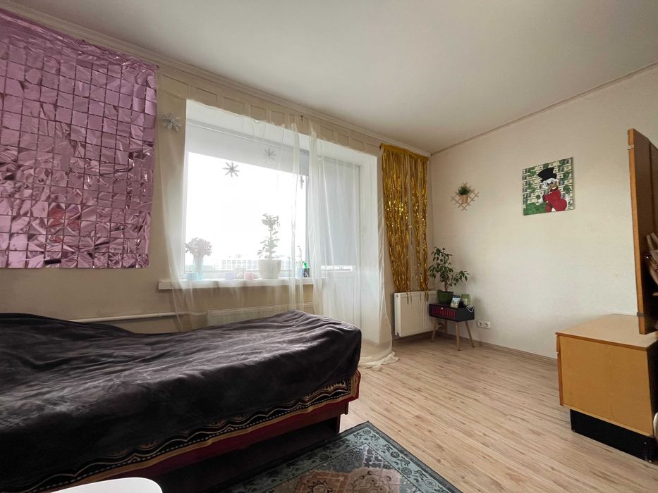 Продається простора 4на квартира 80 м² у самому серці Чернігова. LD