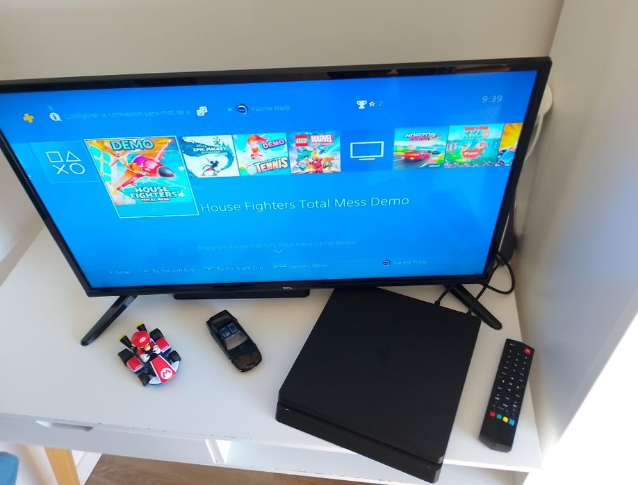 Oportunidade Playstation 4 Slim com Caixa Comando Original e jogos