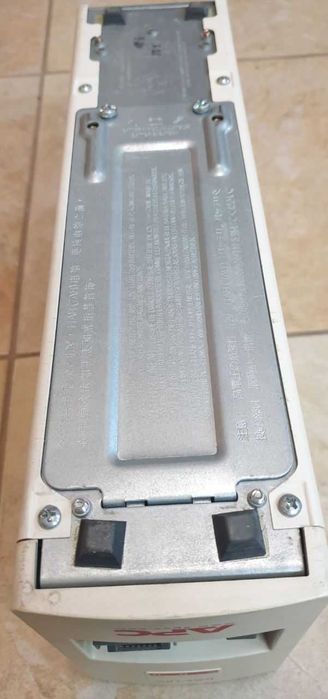 дбж UPS  APC BK500