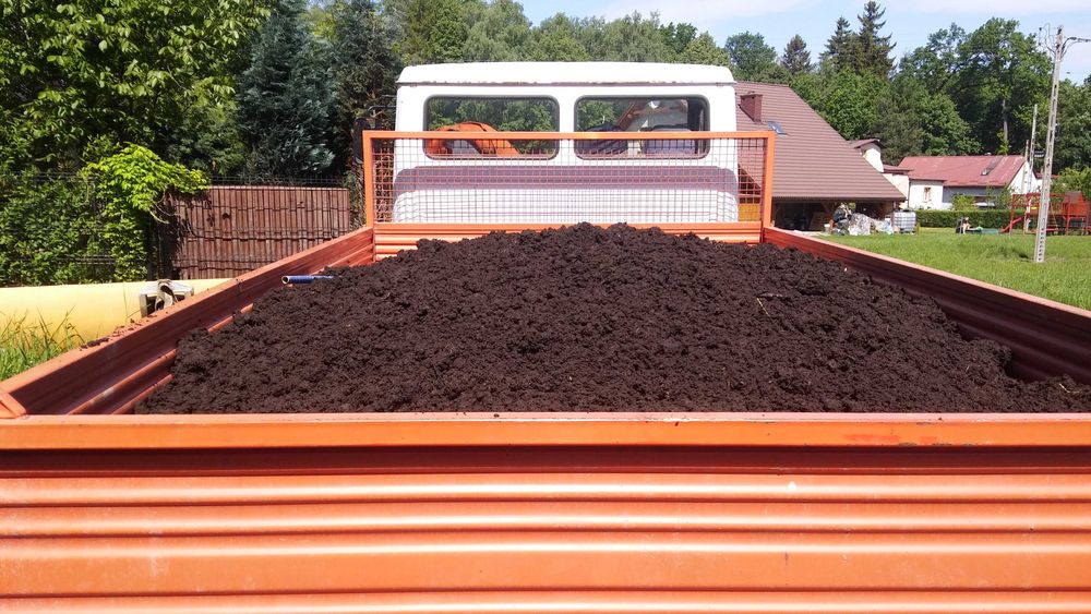 Ziemia ogrodowa czarnoziem naturalny kompost 5 ton
