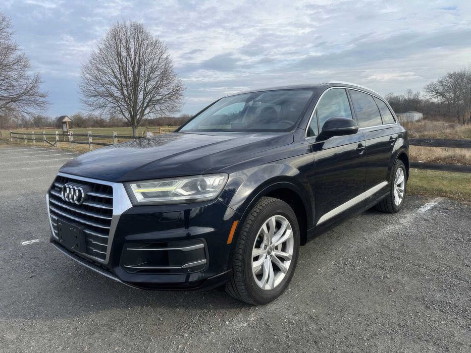 Audi Q7 quattro Premium Plus      2017