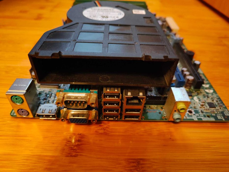 Dell Optiplex 790, s1155 i3-2100, 12Gb DDR3