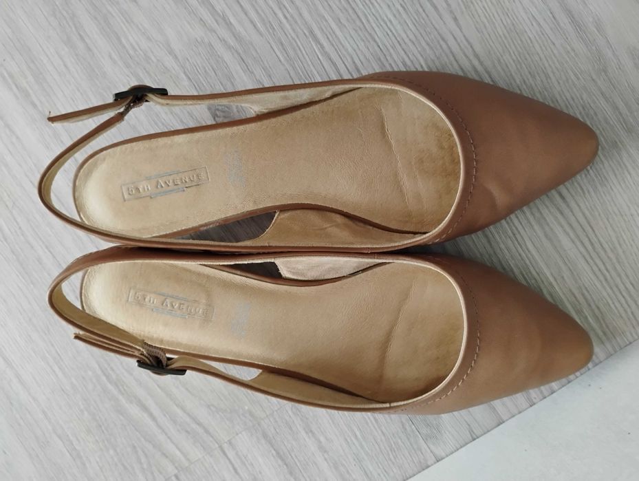 Buty damskie 5th Avenue skórzane rozmiar 41