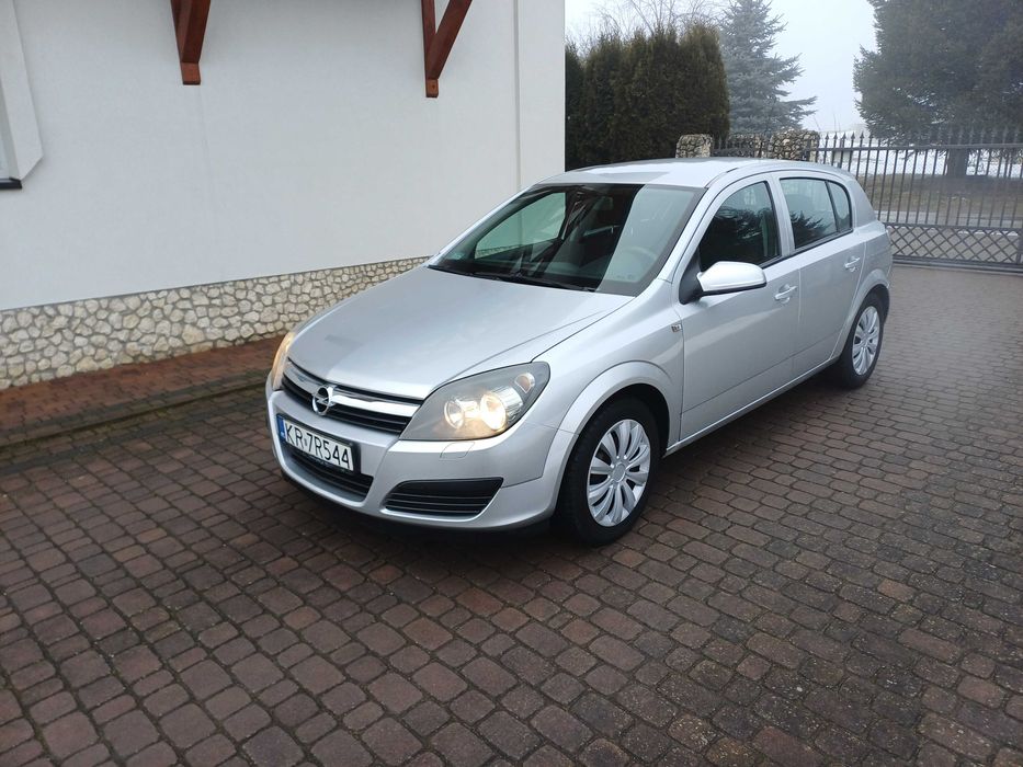 Opel Astra 1.4i LPG Salon Polska Drugi Właś. od 2010r.
