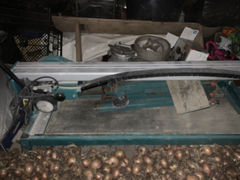 Плиткоріз Sturm TC9823U
