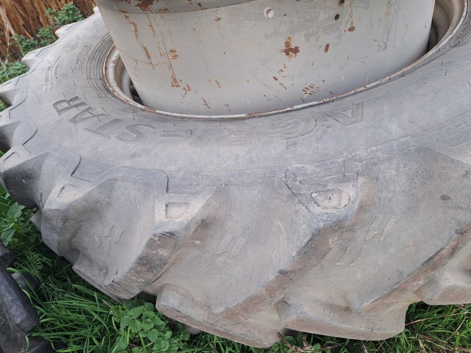 Kola blizniacze redukcja tyl 42 na 520/85R46 przod 30 na 480/70R34