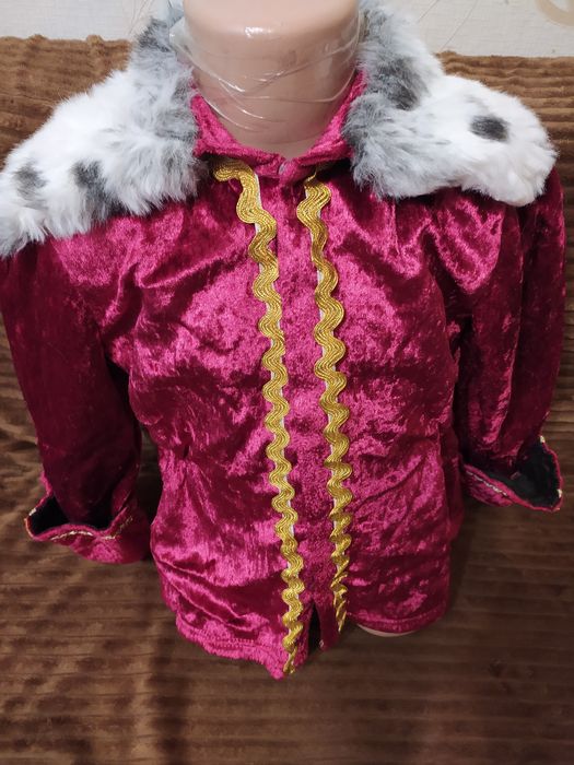 Продам камзол до костюму "Король".