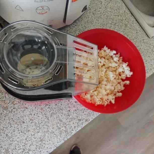 Попкорниця домашня