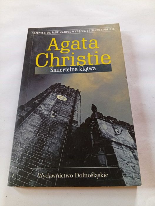 Agata Christie - Śmiertelna Klątwa