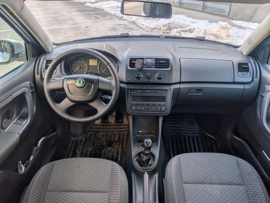 Skoda Fabia 1.6 Дизель  2011 Універсал