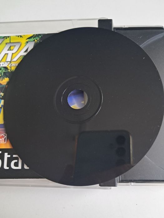 V-rally ps1 gra.