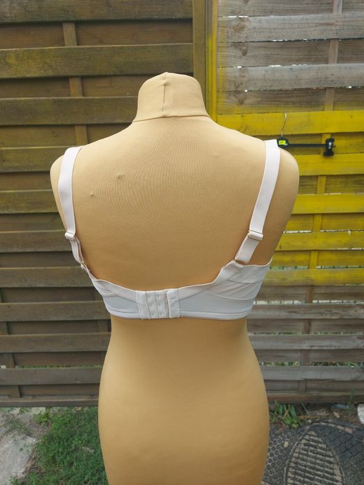 Biustonosz damski rozmiar 80 B