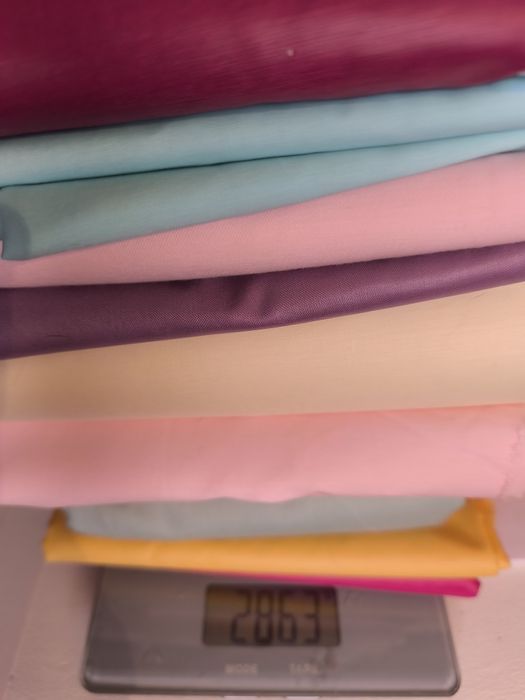 Lotes de tecidos lisos