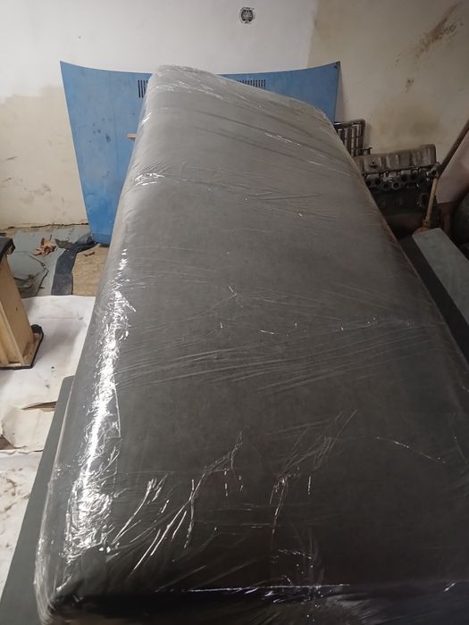 Перетяжка дивана (реставрація мягкої частини)