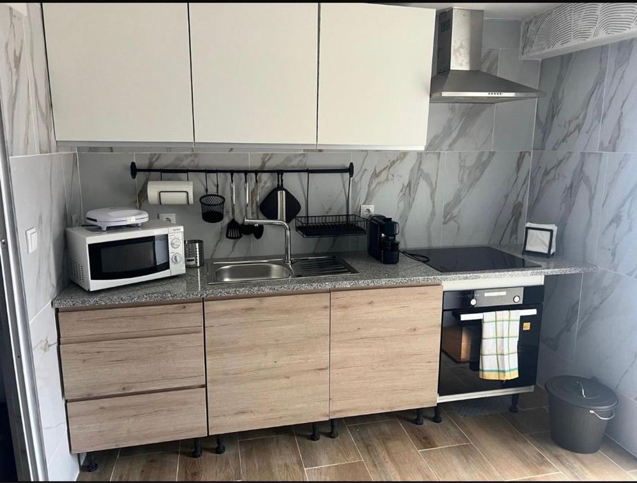 Alugo Apartamento t0