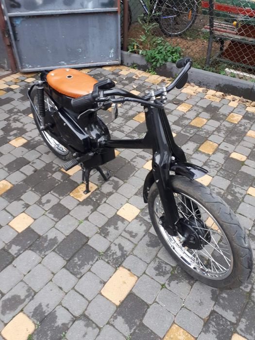 Електричний мопед скутер Honda super cub