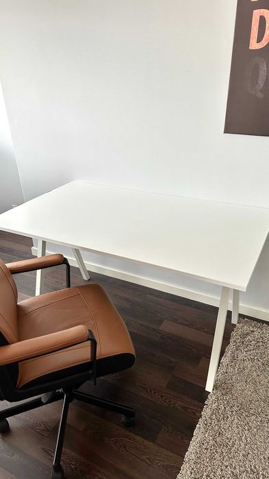 Secretária Grande - IKEA Trotten (140x80 cm)