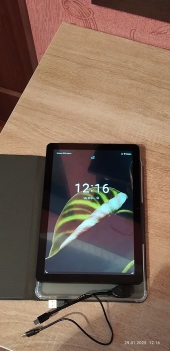 Планшет. Lenovo idea X30 Android 13.0 .8 Ядерный