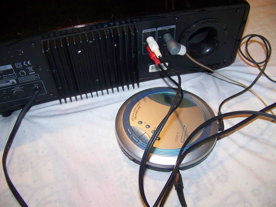 boom dock para ipod ou auxiliar externo - tem rádio