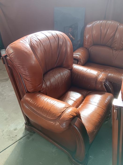 Conjunto 3 Sofás de Pele