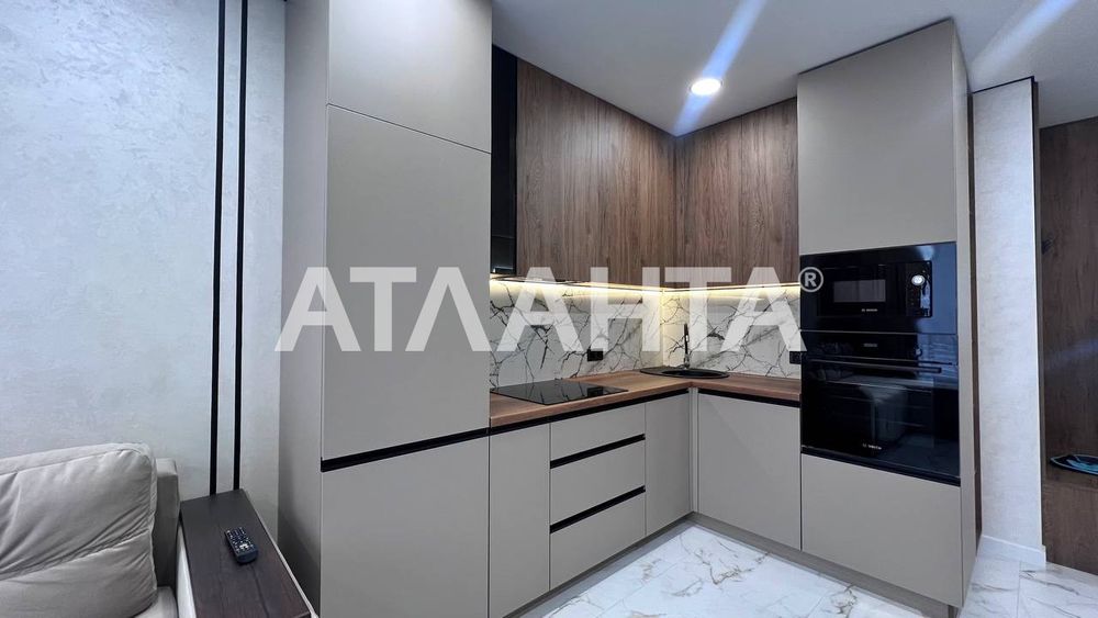 Продаж 1-кімнатної квартири ЖК “Варшавський 3” З ГЕНЕРАТОРОМ