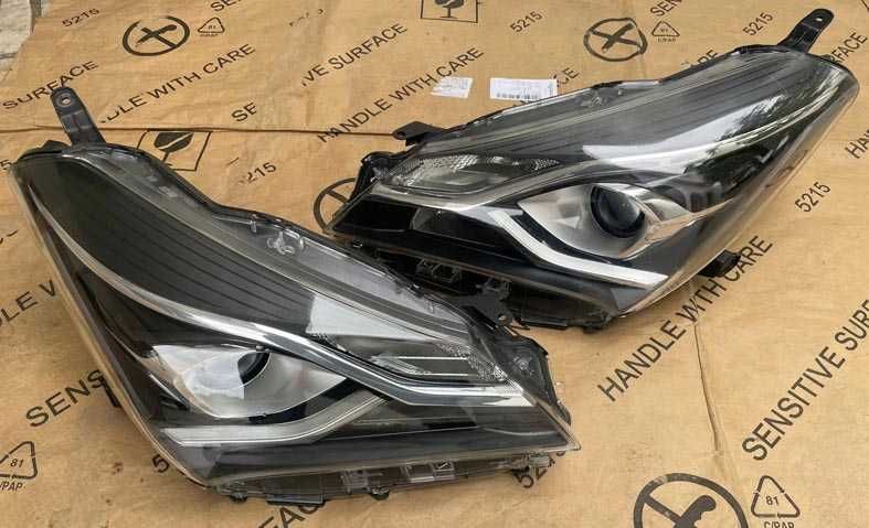 oticas frontais ESQ/DT toyota yaris III . fase 3 . 17-20