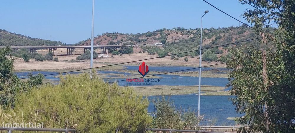 Terreno Urbano — Portimão, Faro