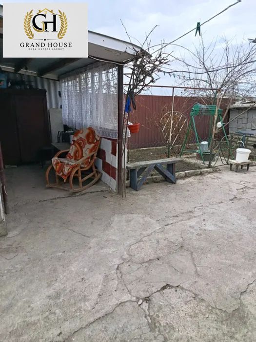 Продам частину двоповерхового будинку. Бережинка.