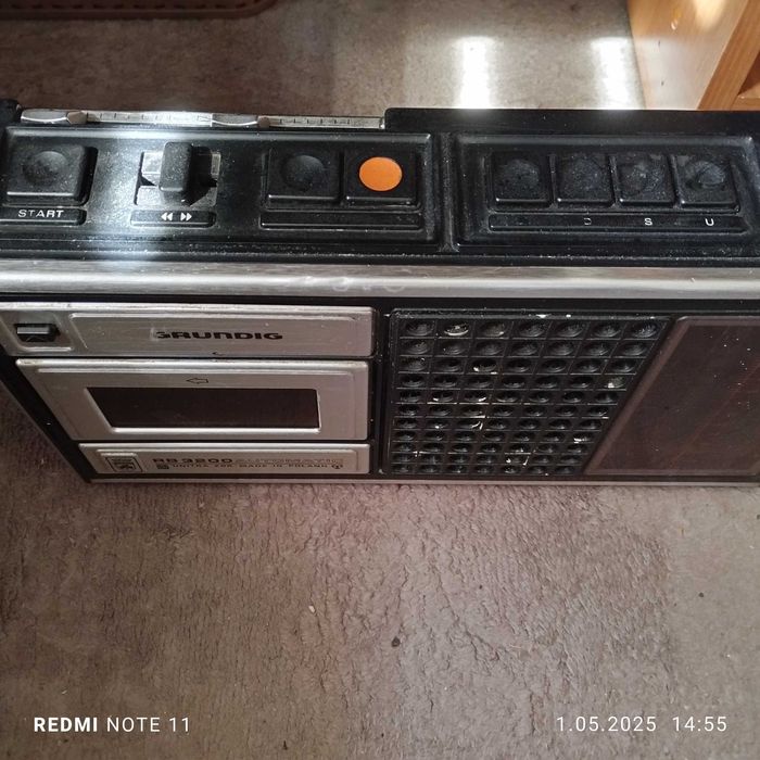 Radiomagnetofon Gundig RB3200