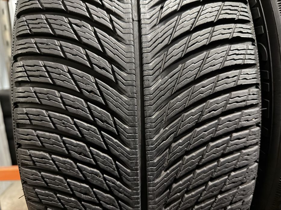275/45 r 21 Michelin 2 шт.