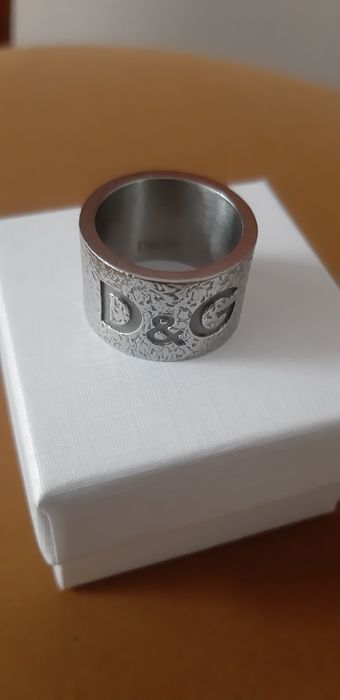 Anel D&G como novo