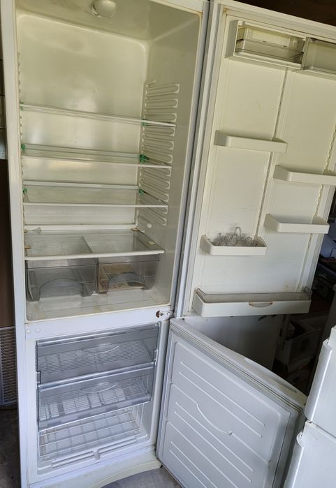 Продам б/у холодильникі