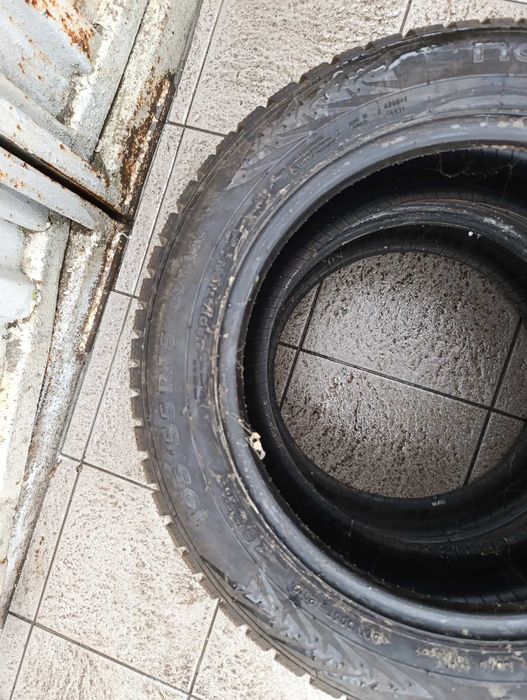 Продам шиповані шини Nokian  195/55 R15 та 185/55 R15