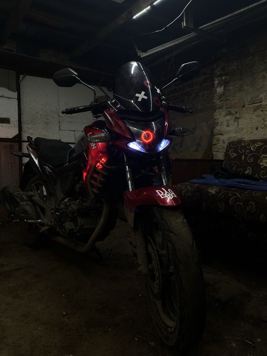 Продам ліфан кп 200