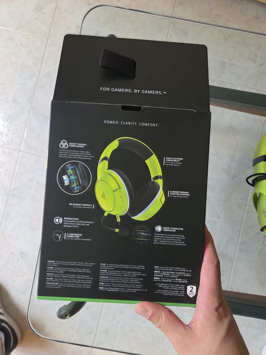Auscultadores RAZER Kaira x XBOX (Over Ear - Microfone - Amarelo)
