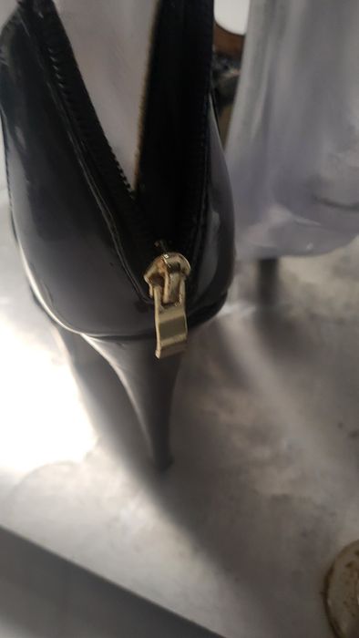 Buty koronka.lakierowane.