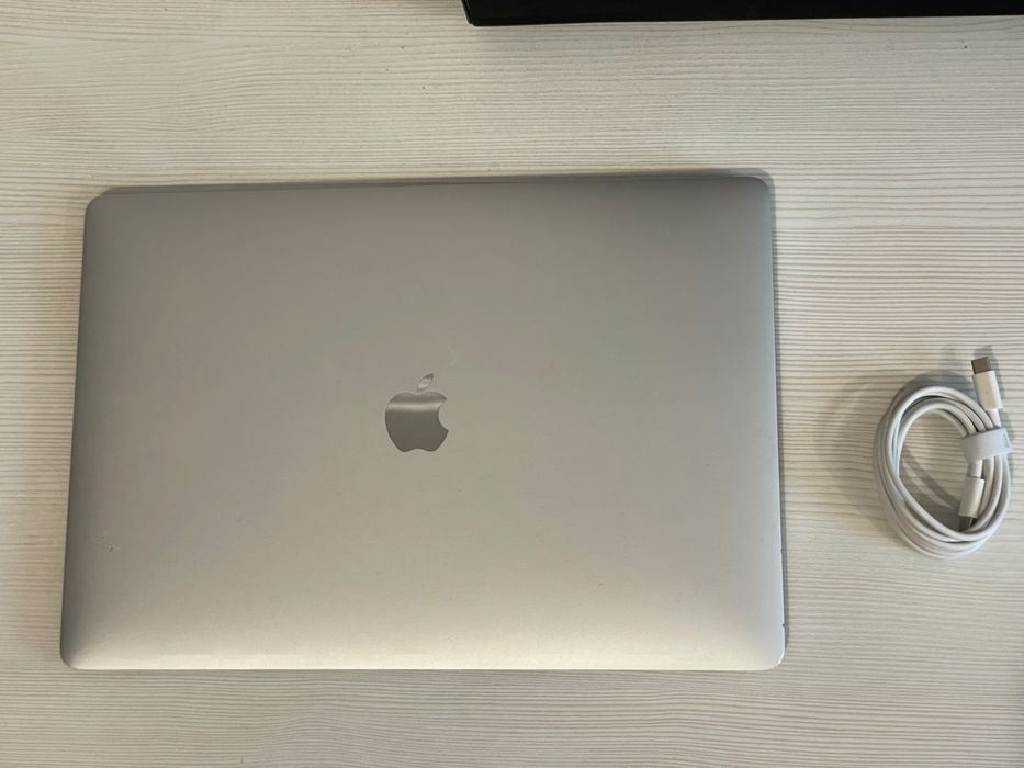 Apple Macbook Pro 15 2016 512gb Silver