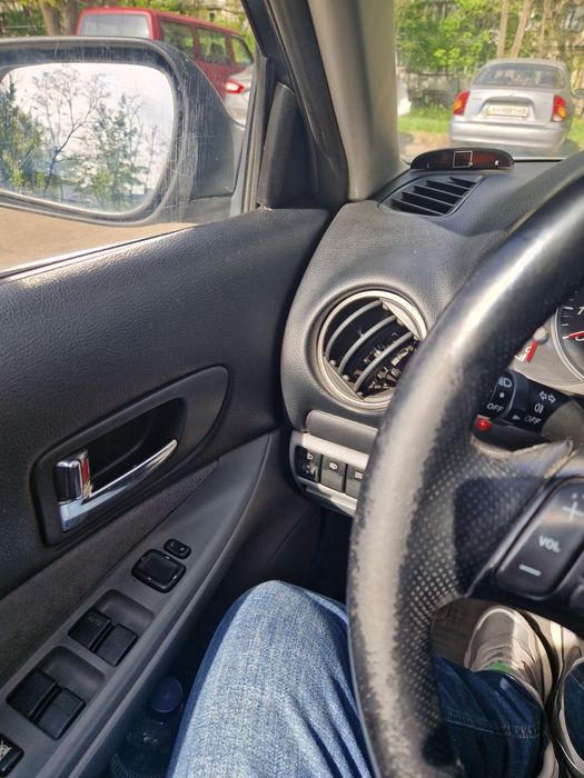 Продам мазду 6 2002