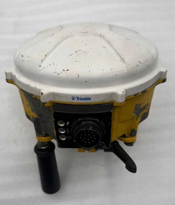system sterowania 3d spycharka  lub Równiarka  GPS Trimble  GCS900
