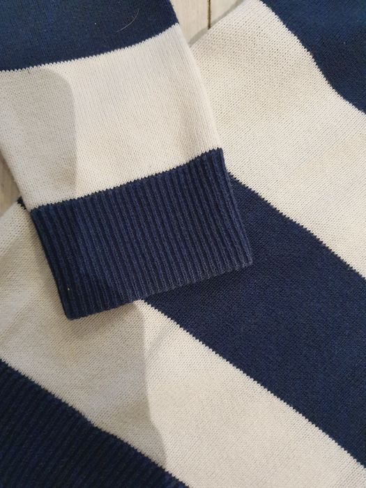 Spodnie jeans dla chłopca 146 sweter