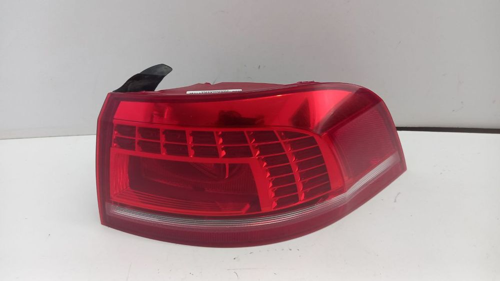 Фонарь задний правый стоVolkswagen Passat B7 Combo 2011-2014 3AF945310