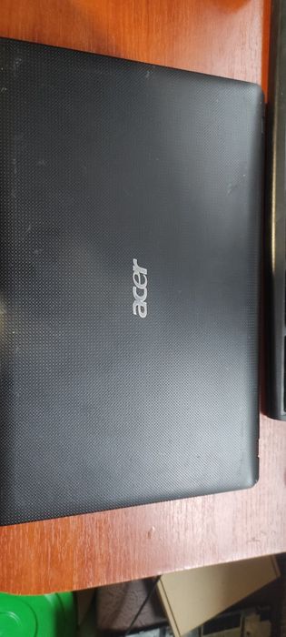 Продам ноутбук Acer aspire 5560