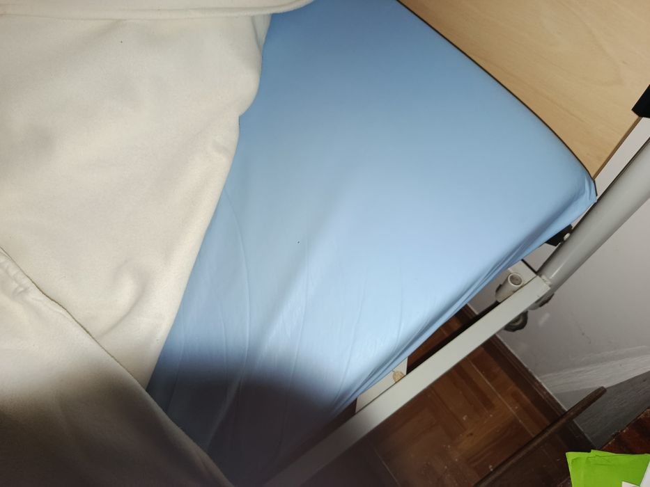 Cama articulada elétrica