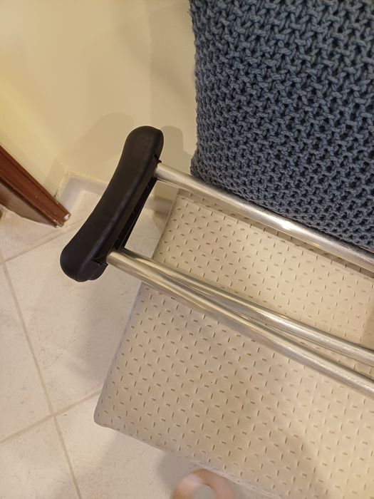 Vendo par de muletas